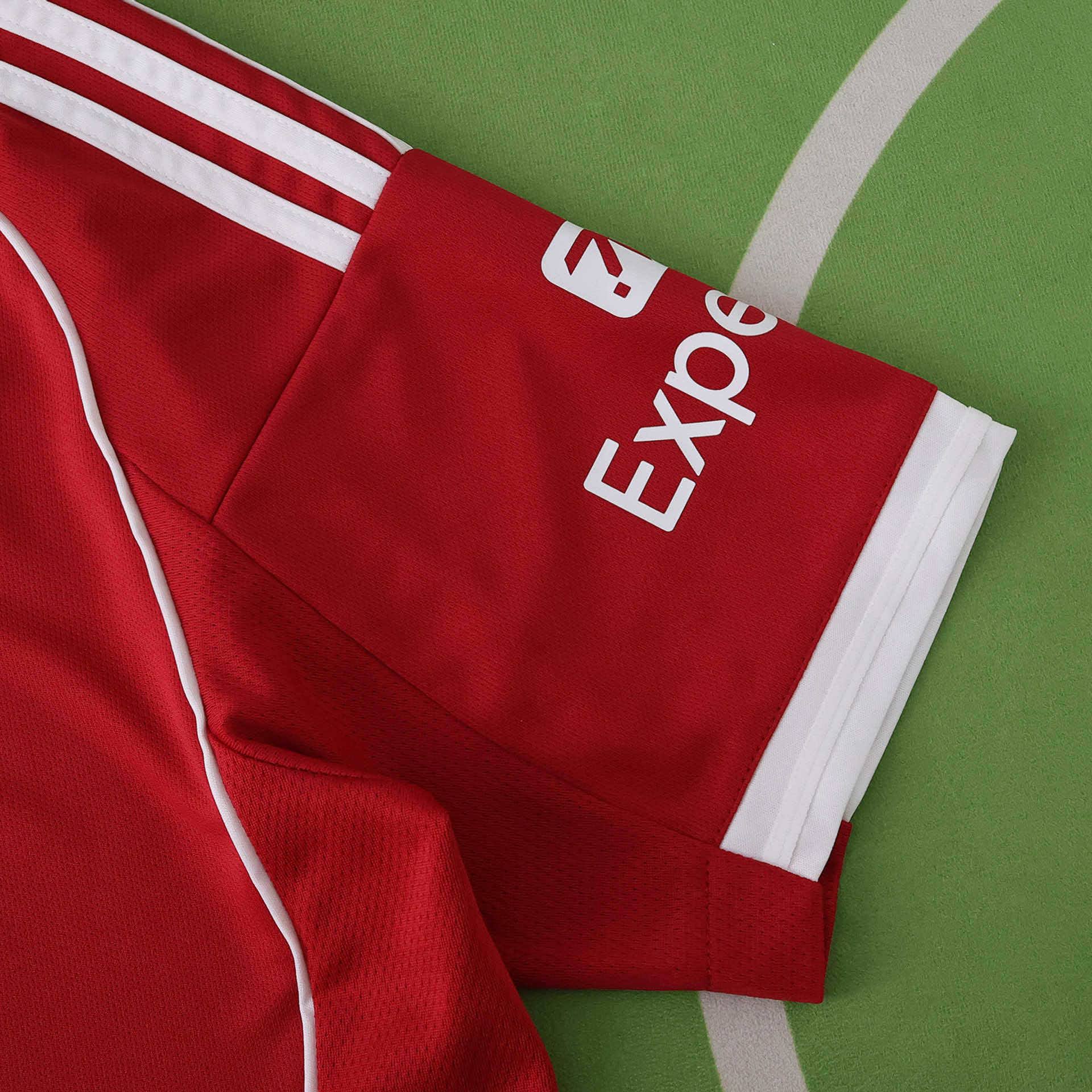 Liverpool 25/26 Local Fan