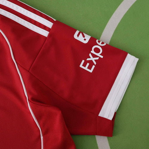 Liverpool 25/26 Local Fan